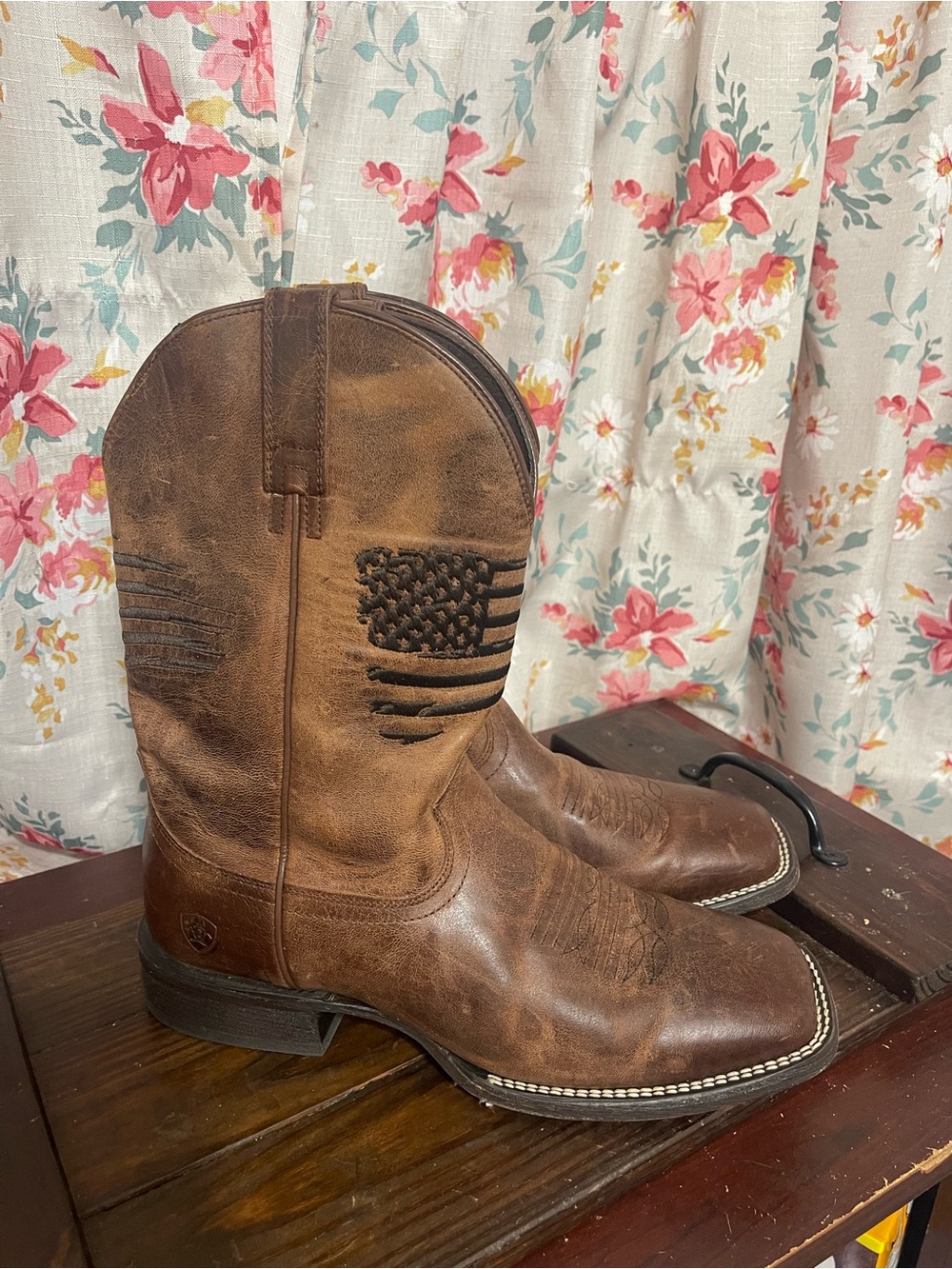 Ariat Men’s Patriotic Flag Square Toe Western Cowboy Boots Brown Leather